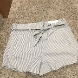 NWT AE shorts